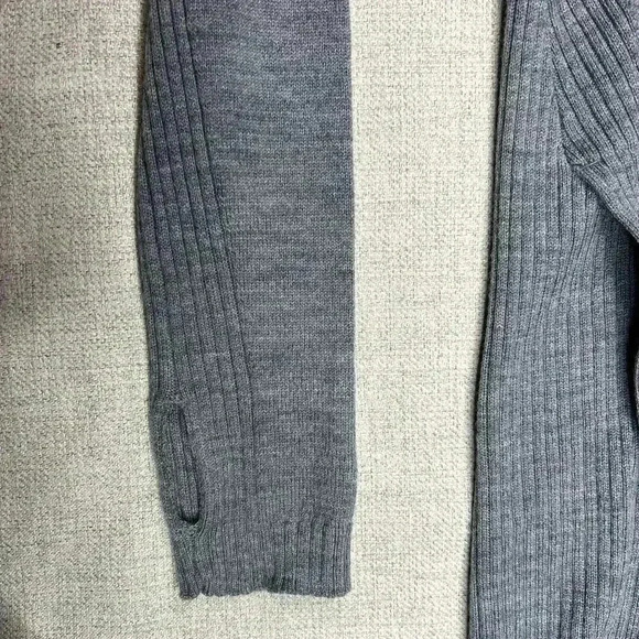 Lululemon Top Sweater Sz 4 Wool Turtleneck Pockets Gray Sweat and Savasana - Picture 5 of 11